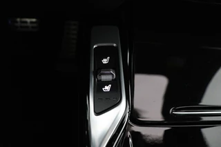 Kia Sorento 1.6 T-GDi Plug-in Hybrid 4WD ExecutiveLine 7p Nieuw en Direct leverbaar! - - Stoel/Stuurverwarming - 1700kg trekgewicht - Apple Carplay - Android Auto - Panorama Dak - - Fabrieksgarantie tot 2033 / 63