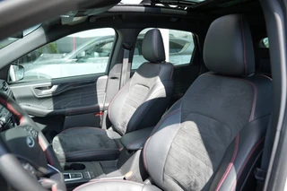 Ford Kuga 2.5 PHEV ST-LINE X .Carplay, Pano, Trekhaak / 24