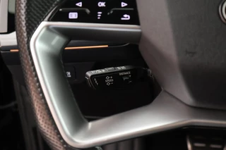 Audi Q4 Sportback e-tron 40 S edition 77 kWh SOH 93% Trekhaak Camera HUD Sonos Panoramadak Stoelverwarming Navigatie S-Line / 21