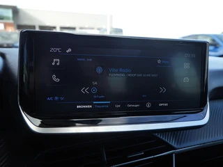 Peugeot 208 1.2 PureTech 100 Style | Lage km.stand | Airco | Cruise control | Parkeersensoren achter | Apple Carplay/Android Auto | Led verlichting / 22