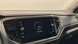 Volkswagen T-Roc 1.0 TSI Style Business CARPLAY NAVI ADAPTIEF CRUISE. / 37