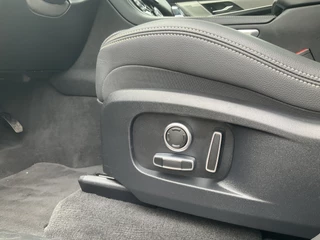 Jaguar F-PACE 2.0 P400e PHEV R-Dynamic SE Pano 360° Meridian Stoelverw+Ventilatie Leer BOMVOL! / 11
