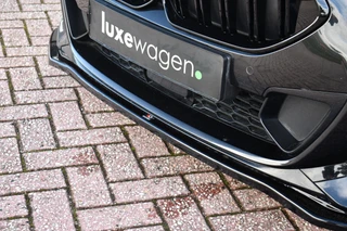 BMW 2 Serie Gran Coupé 218i M-Sport  Shadowline Trekhaak 18inch Live-cockpit Sfeerverlichting / 50