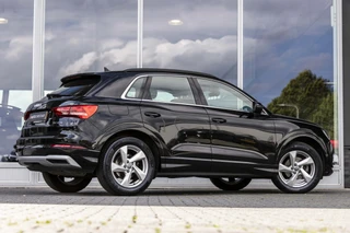 Audi Q3 35 TFSI Pro Line  | E-trekhaak | Stoelver. | LED / 2