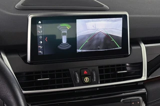BMW 2-serie Gran Tourer 216i Business Edition Plus Trekhaak Stoelverwarming Head-Up Harman Kardon / 17