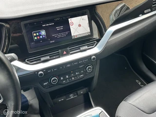 Kia e-Niro Edition 64 kWh 3-FASE ACHTERUITRIJ CAMERA CARPLAY STUUR/STOELVERWARMING / 17