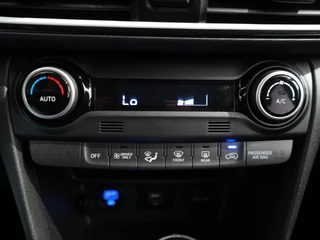 Hyundai Kona 1.6 GDI HEV Comfort | Trehaak | ACC | Camera | / 17