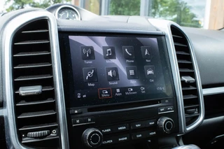 Porsche Cayenne 3.0 S E-Hybrid Platinum Edition Pano|Stoelverwarming|Bose| / 50