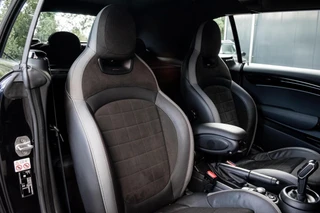 Mini Cabrio 2.0 Cooper S John Cooper Works F1|STOELVERWARMING|ALCANTARA|CARPLAY|CAMERA|LED / 45