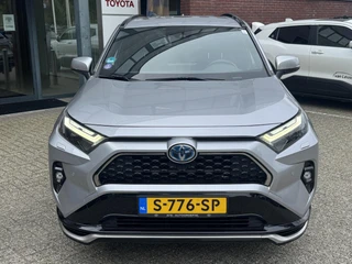 Toyota RAV4 2.5 Plug-in Hybrid AWD Dynamic TREKHAAK 1650KG TREKGEW EL-ACHTERKLEP 18'' LM-VELGEN CAMERA PARK-SENSOREN CLIMA APPLE/ANDROID / 9