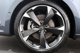CUPRA Leon Sportstourer 1.4 e-Hybrid Business / 22
