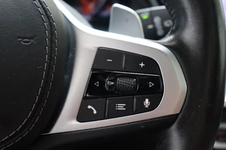 BMW X5 xDrive40i High Executive M Sport Pakket Automaat  / Live Cockpit Professional / Adaptive Air Suspension / Panoramadak Sky Lounge / Bowers & Wilkins / Active Steering / Comfortstoelen / Laserlight / Crafted Clarity / 22 Inch / Leder / M Sportremsysteem / 45