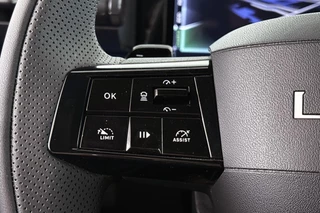 Lancia Ypsilon 1.2 Turbo Hybrid HF Line / 29