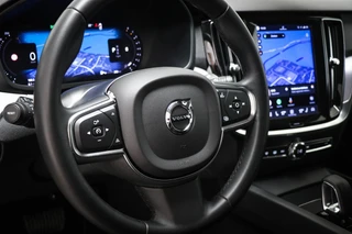 Volvo V60 2.0 B3 Essential | PARK ASSIST PACK | CLIMA | DAB | APPLE | CAMERA / 29