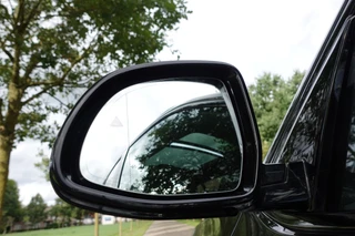 BMW iX3 Executive 80 kWh  | Elektr. Trekhaak | Camera | Panorama dak | Adaptieve Cruise | LED | Leder | / 19