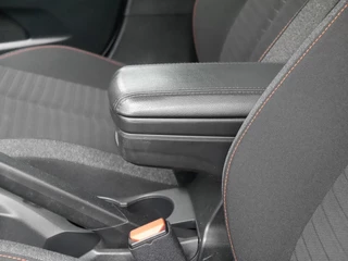 Peugeot 208 1.2 PureTech Active Pack | Lichtmetalen velgen | Parkeersensoren achter | Airconditioning | Cruise control | Getint glas / 13