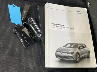 Volkswagen Golf 1.0tsi life 81kW / 14