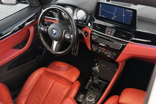 BMW X2 xDrive25e High Executive M Sport Panoramadak Keyless Rood Leder / 44
