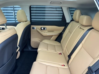 Leapmotor C10 REEV 28.4kWh Design / 12