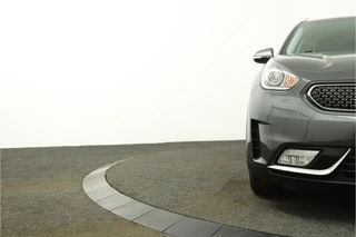 Kia Niro 1.6 GDi Hybrid DynamicLine  - Trekhaak - Apple Carplay/Android Auto - Achteruitrijcamera - Cruise Control - Virena Zekerheidspakket t.w.v. €895,- / 13