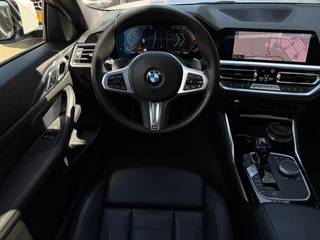 BMW 4-serie Coupé 420i High Executive / Pano / 9