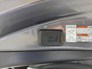 Toyota RAV4 2.5 Hybrid Style TREKHAAK STOEL/STUURVERW ELEK-ACHTERKLEP PARK-SENSOREN BLUETOOTH CAMERA LM-VELGEN / 9