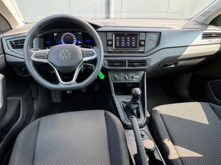 Volkswagen Polo 1.0 MPI Polo * Carplay * 34.000KM! * Airco * Multifunctioneel Stuur * Metallic * / 4