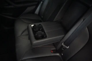 MG HS MG PHEV 1.5 Luxury  Treeplanken electrische klep 360 camera 24 Maanden garantie* (Vraag naar de voorwaarden) / 25