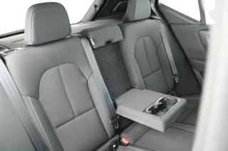 Volvo XC40 1.5 129pk Automaat T2 Core Camera Keyless Sportstoelen Stoelverwarming Navigatie / 24