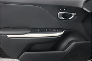 Kia K4 Sportswagon 1.0 T-GDi MHEV GT-Line Launch Edition (pano) - Panorama dak - Automaat - Premium Sound System - Stoel/stuurwiel verwarming - Electrische stoelen - 7 Jaar fabrieksgarantie of 150.000 KM / 19