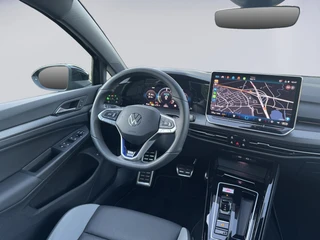 Volkswagen Golf 1.5 eHybrid GTE / 5JR Garantie / Pano / Leer / Trekhaak / Matrix / Keyless / DCC / HUD / 21