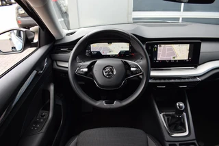 Skoda Octavia Combi 1.0 TSI Business Edition | Apple CarPlay | Cruise | Climate / 18