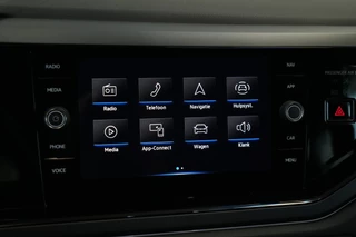 Volkswagen Taigo 1.5 TSI R-Line 3x  Adaptive-Cruise IQ-led 18'lmv 24 Maanden garantie* (Vraag naar de voorwaarden) / 16