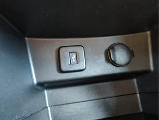 Suzuki Vitara 1.0 BOOSTERJET SELECT  Navi | Camera | Trekhaak | Cruise / 18