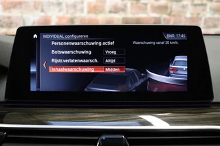 BMW 5 Serie Touring 540i xDrive High Executive Automaat  / Harman Kardon / Adaptief Onderstel / Driving Assistant / Achteruitrijcamera / Navigatie Professional / Cruise Control / Sportstoelen / Parking Assistant / Zonnescherm / Climate Control / 18 Inch / Stoelverwarming voor+achter / 27