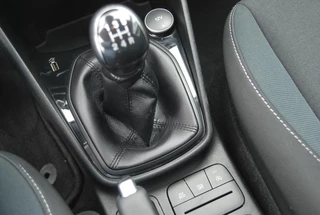 FORD Fiesta 1.1 70pk 5dr Trend / 18
