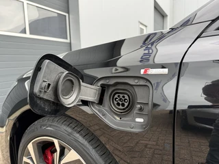 Audi A3 Sportback 45 TFSI e 245pk S edition Competition Leder / 30
