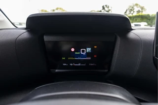 Citroën ë-C4 You 50 kWh | Warmtepomp | NL Auto | Carplay / 9