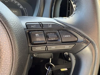 Toyota Aygo X 1.0 VVT-i MT Limited NL-AUTO 1E EIGENAAR CLIMA AD-CRUISE JBL-AUDIO APPLE/ANDROID CAMERA LM-VELGEN LED BI-TONE DRAADLOOS-LADEN / 22