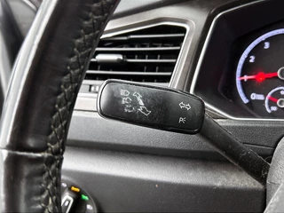 Volkswagen T-Roc 1.0 TSI Style | Adaptive cruise control | Stuur & Stoelverwarming | Camera | CarPlay / 32