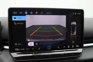 Volkswagen T-Roc 1.5 TSI R-Line Pano l Camera l Keyless l VOL OPTIES l NIEUW MODE / 22