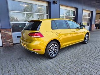 Volkswagen Golf 1.0 TSI HIGHLINE Sound, Stoelverwarming, Carplay, ALL IN prijs! / 2