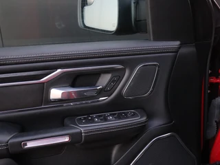 Dodge Ram 1500 5.7 V8 4x4 Crew Cab Laramie | LPG | H&K | LEDER | MEMORY | PANO | LUCHTVERING | TREKHAAK | STOELVERK. | 360° CAMERA | CAMERA | NAVI | CRUISE | / 25