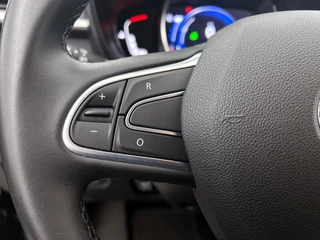 Renault Kadjar 1.3 TCe Limited | Automaat | Navigatie | Camera | Parkeersensoren | Trekhaak | NAP / 17