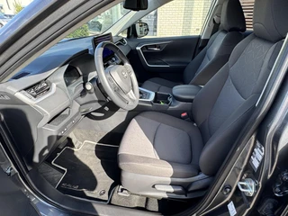 Toyota RAV4 2.5 Hybrid AWD DYNAMIC 1650KG TREKGEW STOELVERW PARK-SENSOREN NAVI CAMERA APPLE/ANDROID LM-VELGEN / 10