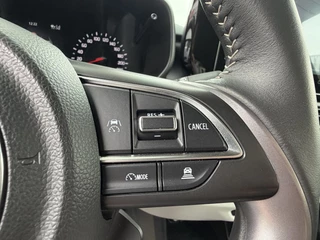 Suzuki Swift 1.2 Style Smart Hybrid / 13