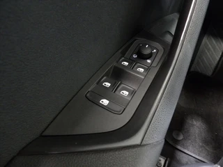 Škoda Karoq 1.5 TSI ACT Greentech 150pk DSG-7 Sportline Business / 27