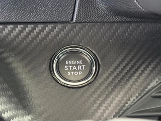 Peugeot 2008 1.2 Hybrid 145 GT | Automaat |145PK | Airco-Ecc | LM-Velgen | PDC | Navigatie | Camera | Cruise | Carplay | DAB | ( Vestiging - Vianen Tel:0347-371248 ) / 17