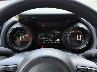 Toyota Yaris 1.5 Hybrid Executive APPLE/ANDROID AUTO LM-VELGEN CLIMA PARK-SENSOR / 12