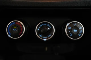 Toyota Aygo X 1.0 VVT-i MT Play  PDC Achteruitrijcamera / 12